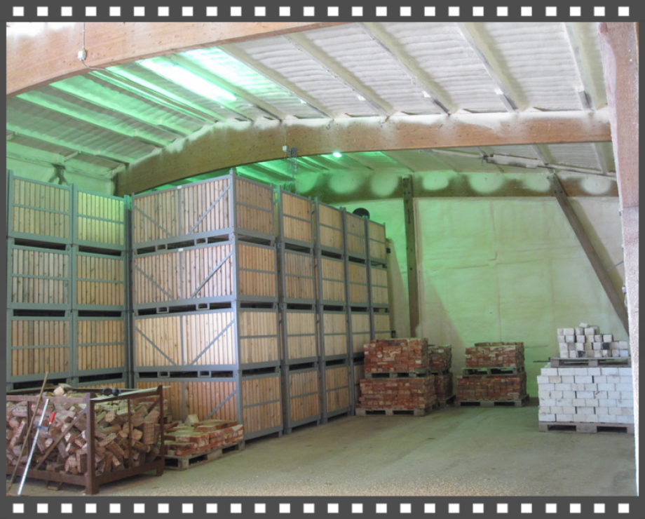 Nachträgliche Isolierung im Sprühverfahren mit PU Schaum